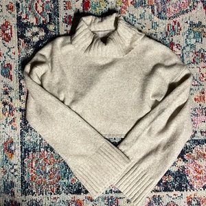 Cropped turtle neck sweater